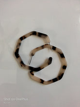 Load image into Gallery viewer, Geometric Earrings